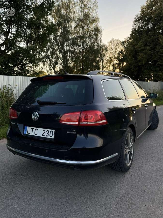 Volkswagen Passat - 8