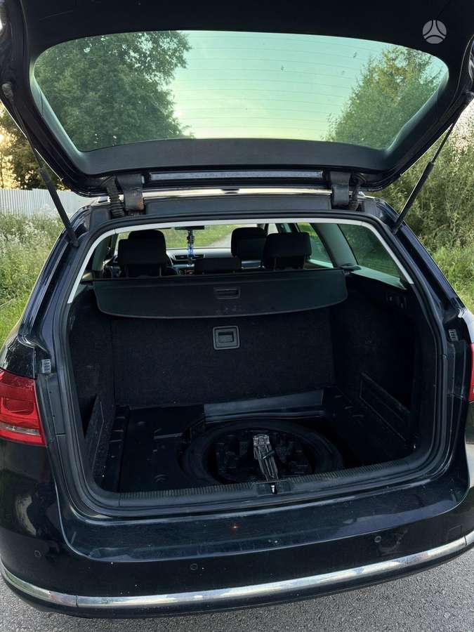 Volkswagen Passat - 10