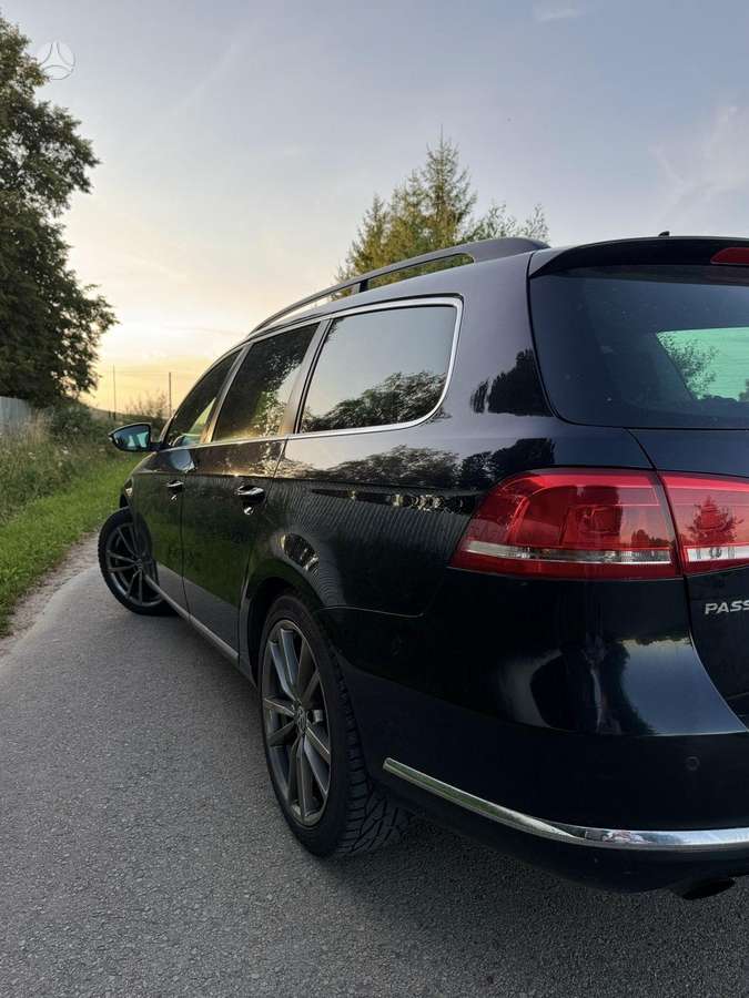 Volkswagen Passat - 11