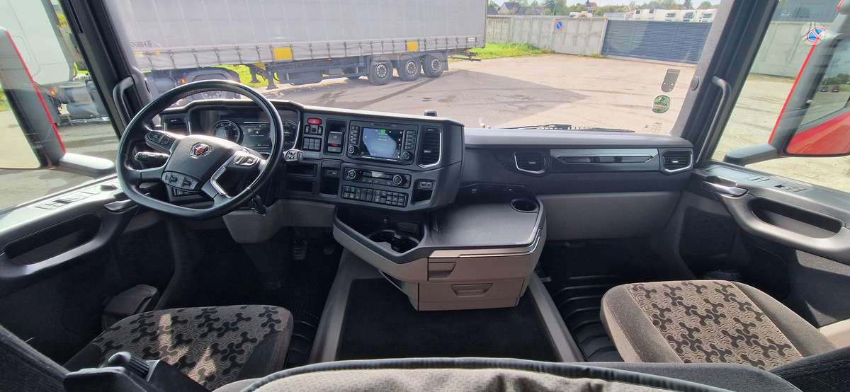 Scania R450, 2 miegamosios vietos
