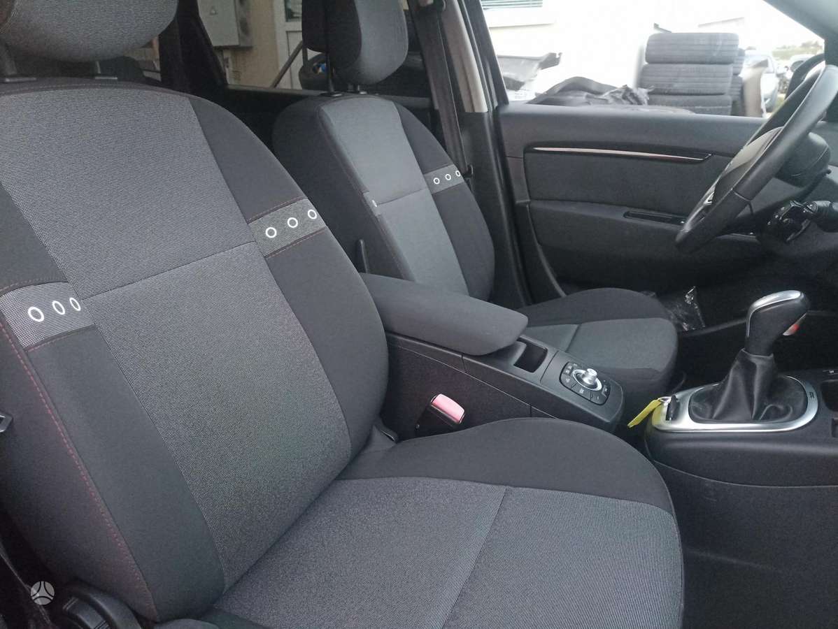 Renault Grand Scenic - 11