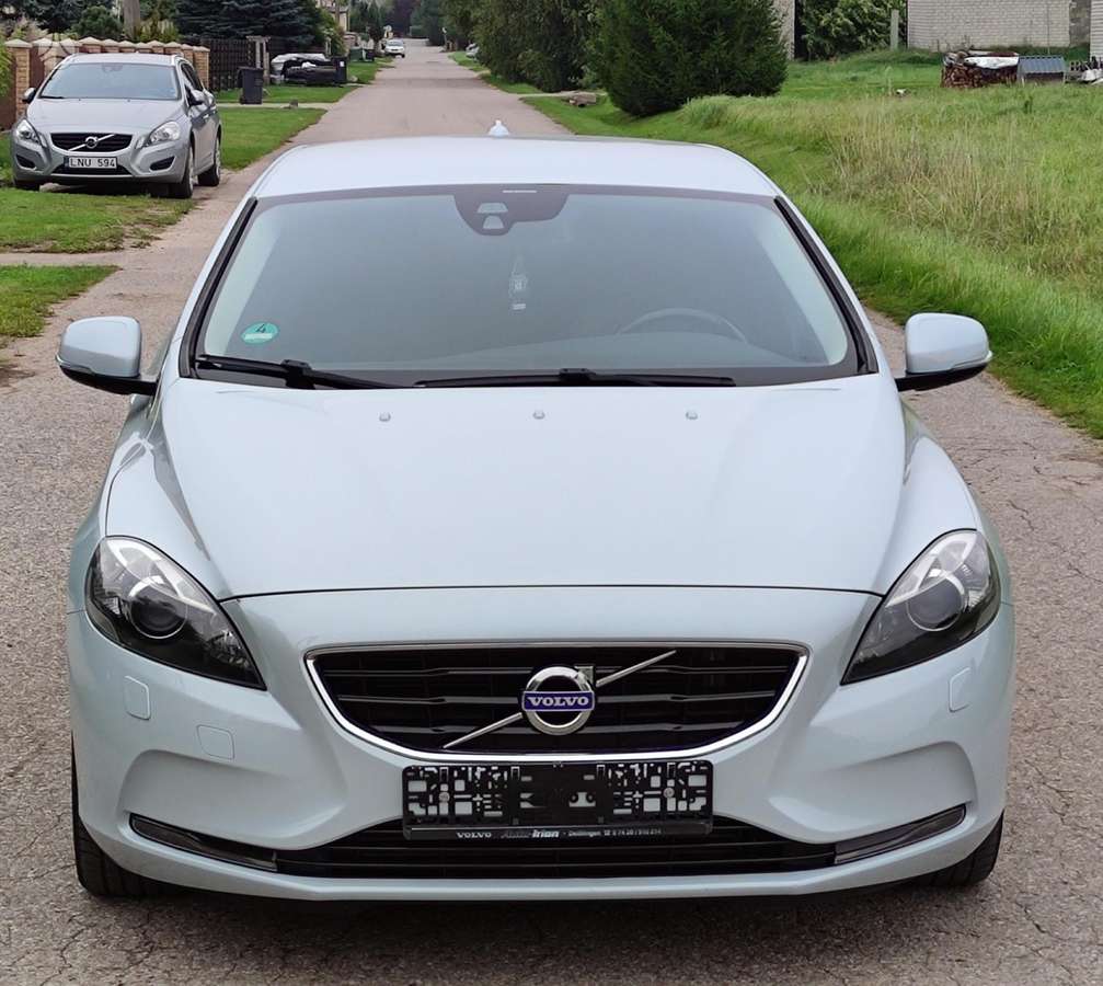 Volvo V40 - 4
