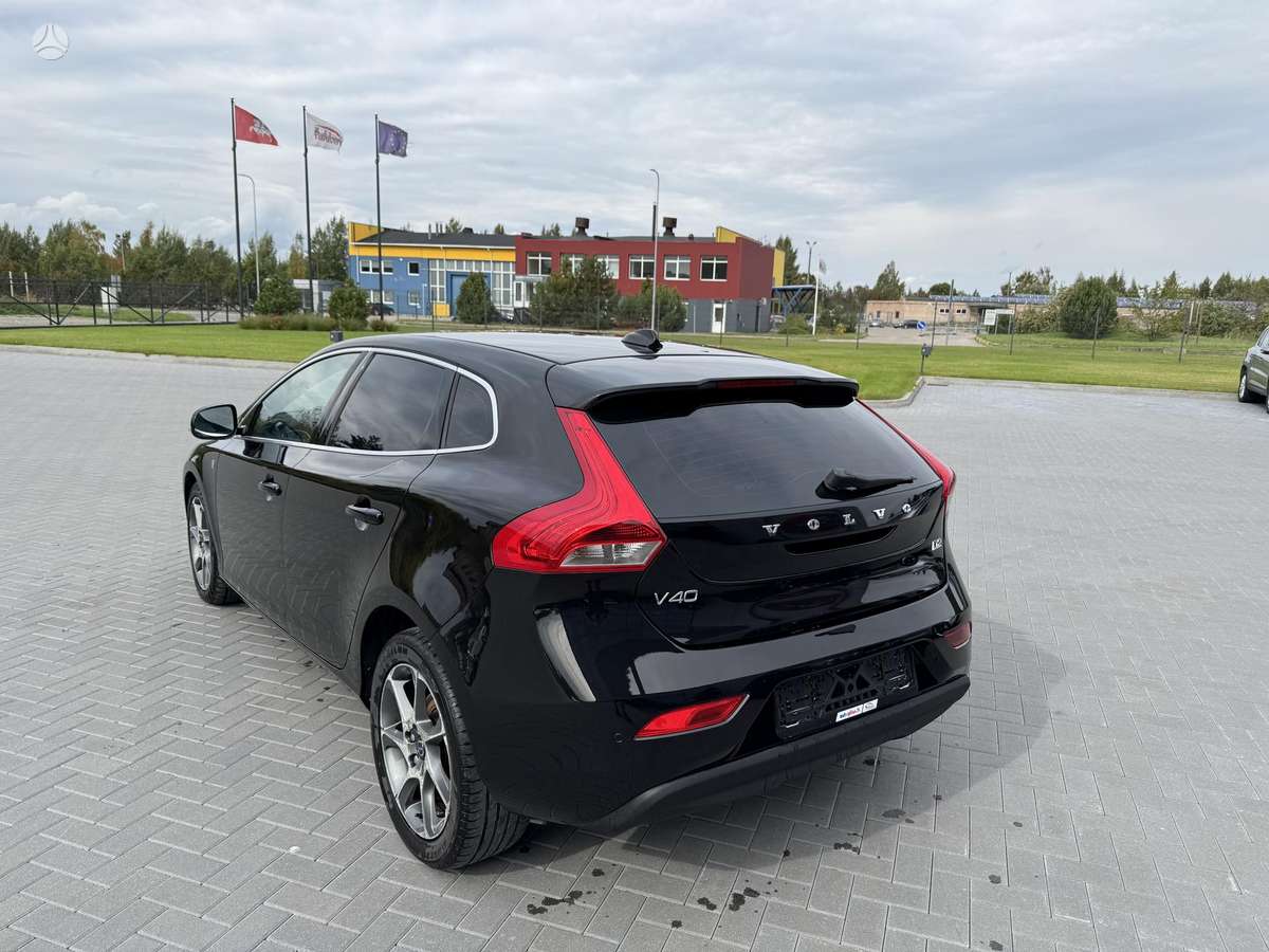 Volvo V40 - 3