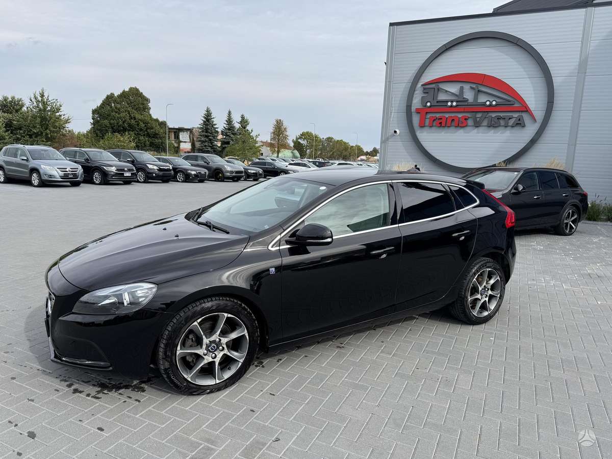 Volvo V40 - 2