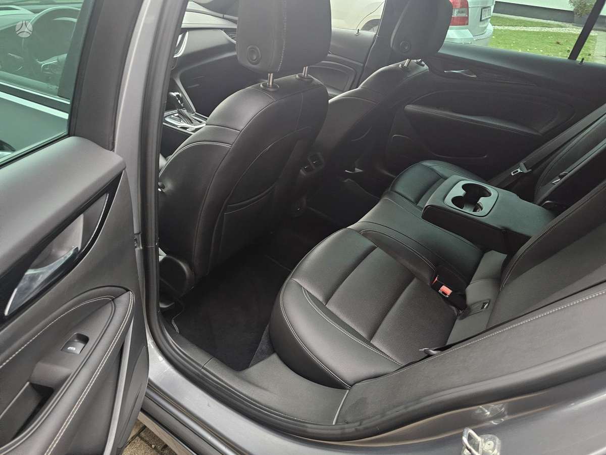 Opel Insignia, 2.0 l., Универсал