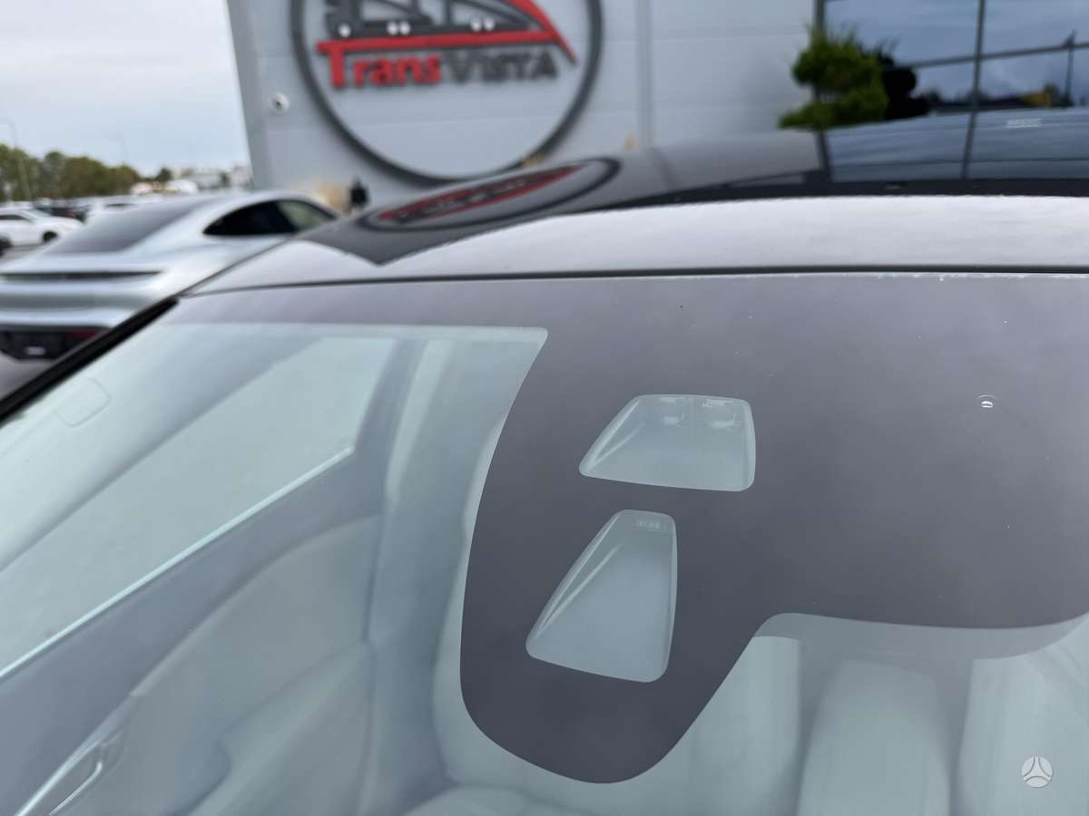 Volvo V40, 2.0 l., hatchback