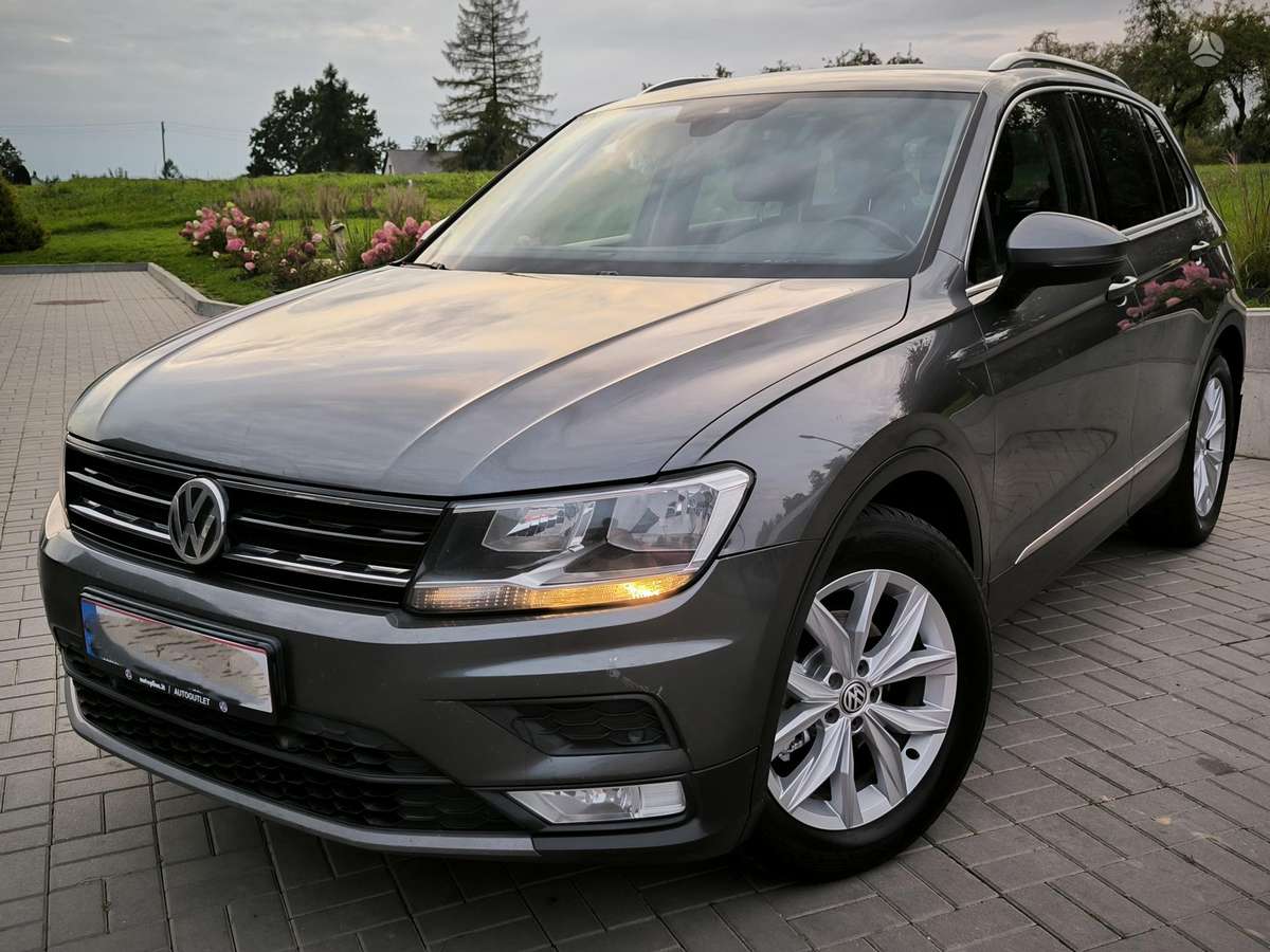 Volkswagen Tiguan - 8