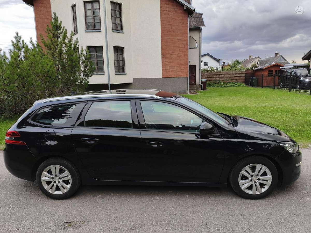 Peugeot 308 - 4