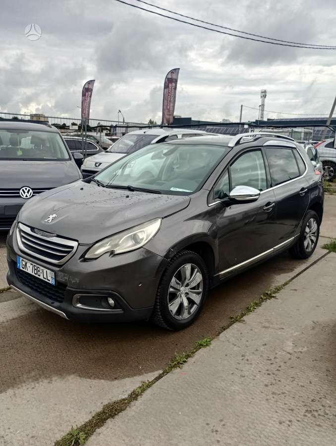 Peugeot 2008 - 1
