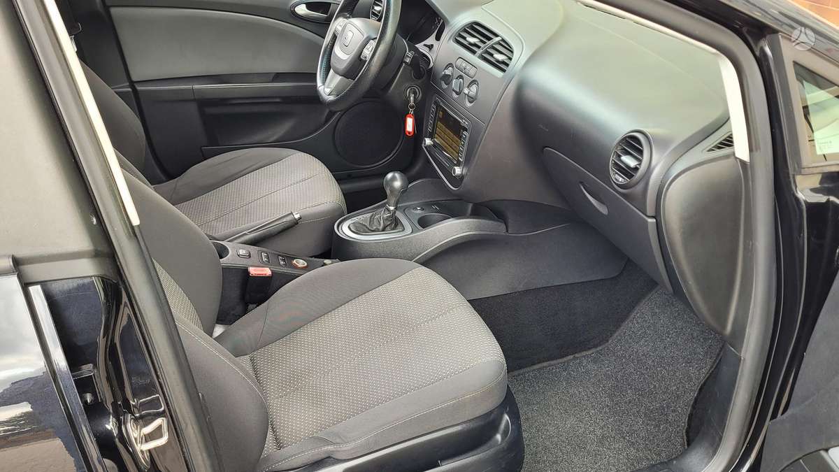 Seat Leon, 2.0 l., Хэтчбек
