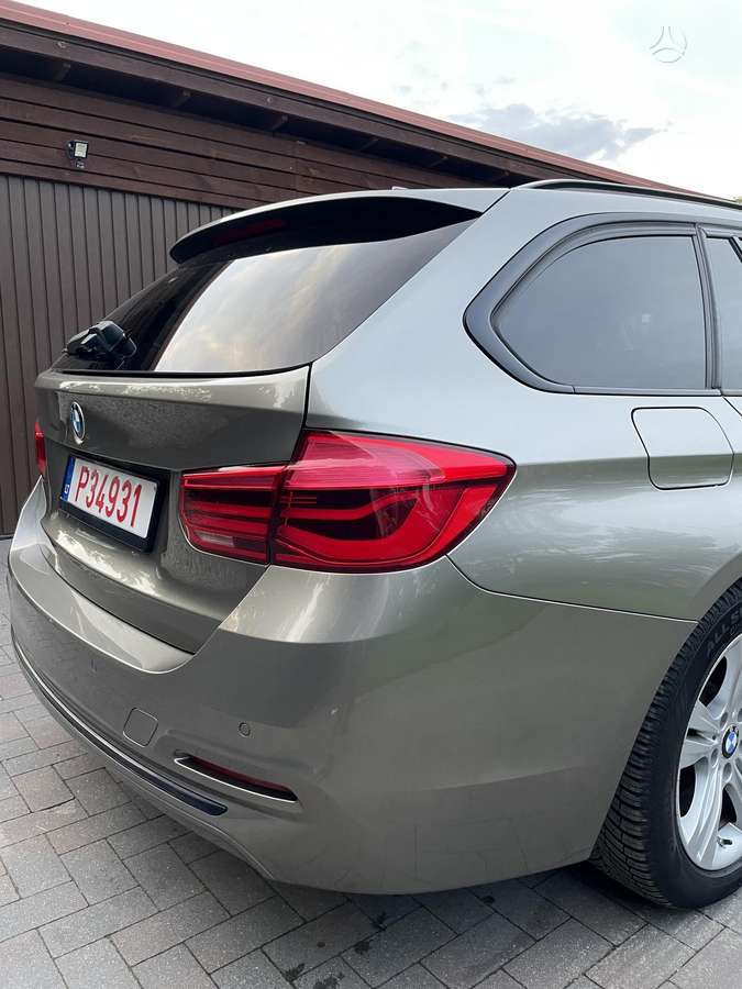 BMW 320, 2.0 l., wagon