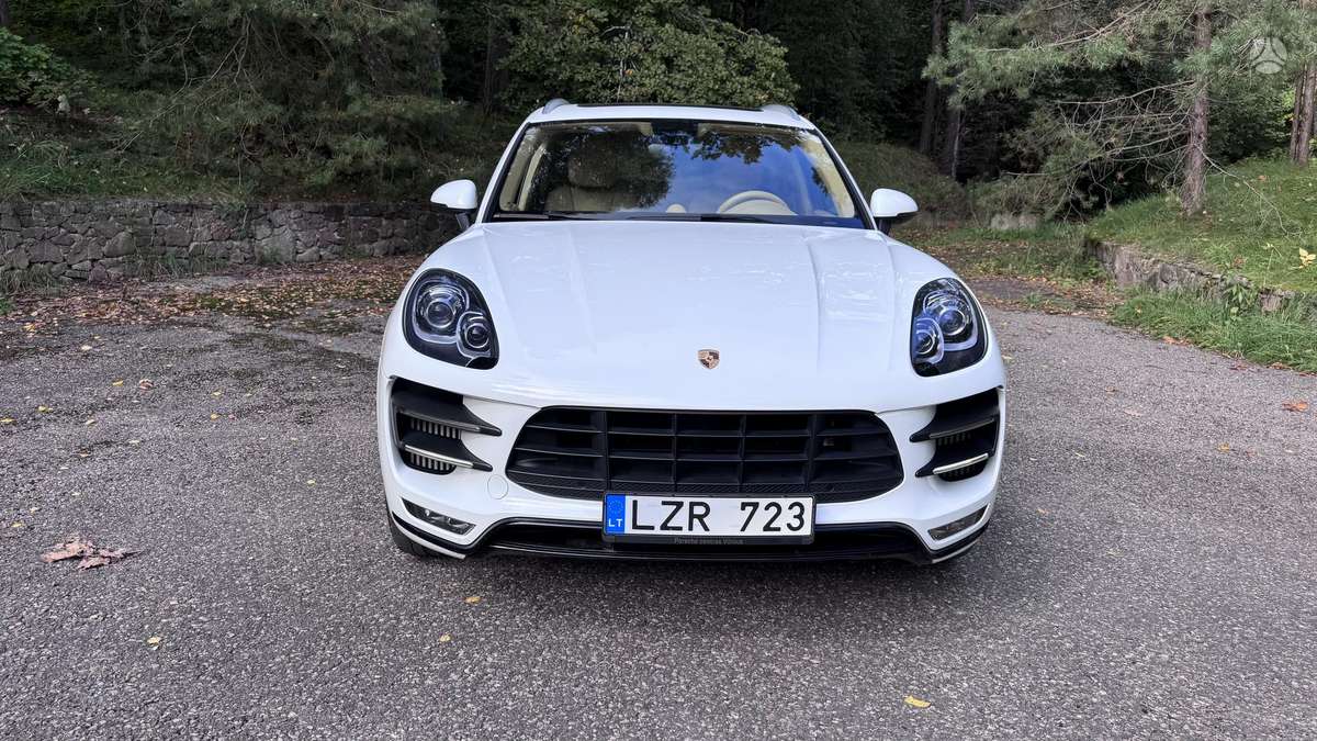 Porsche Macan - 5