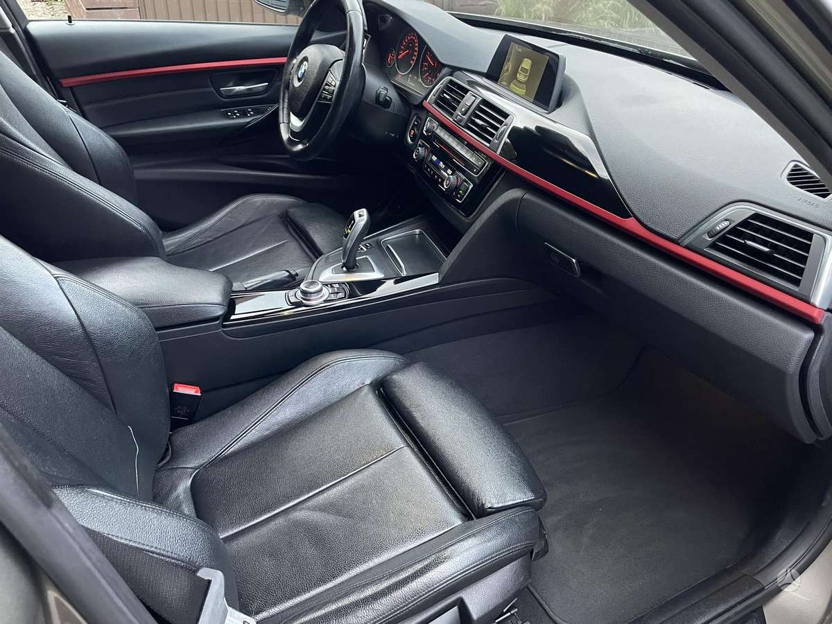BMW 320, 2.0 l., wagon