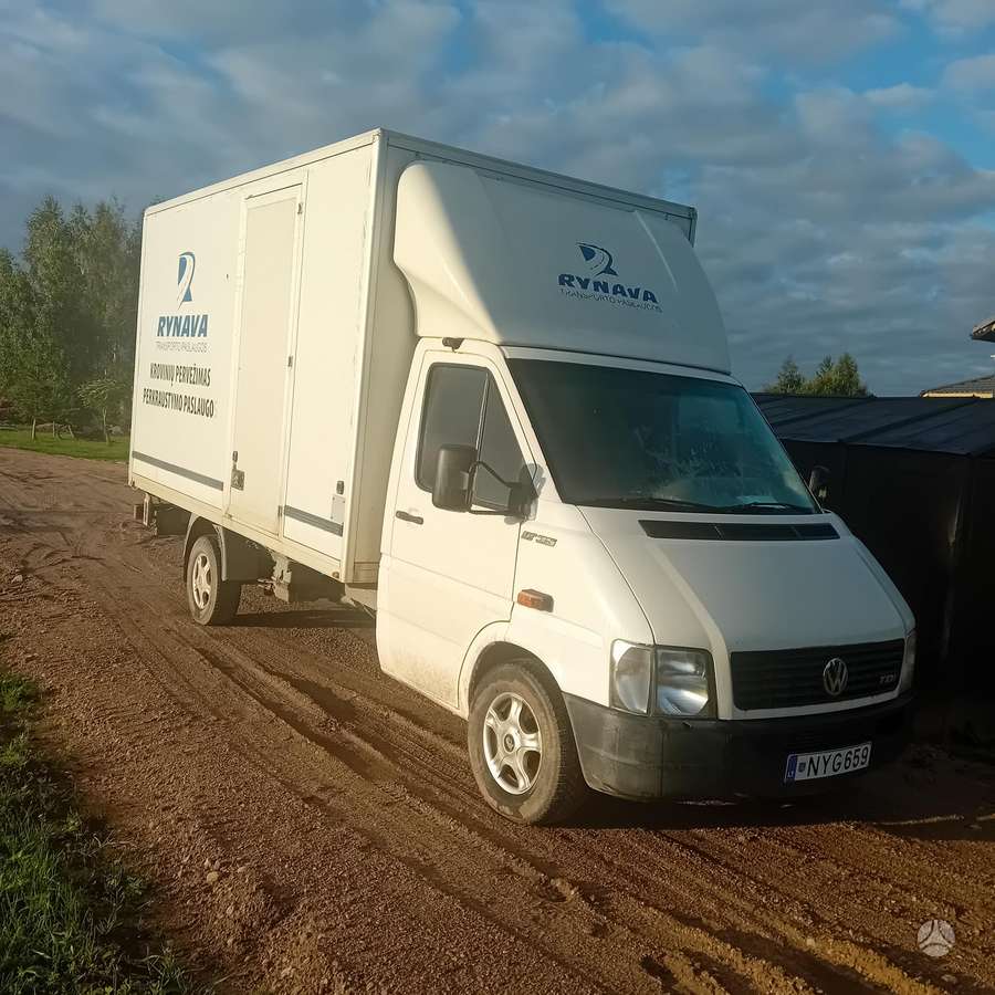 Volkswagen LT - 1