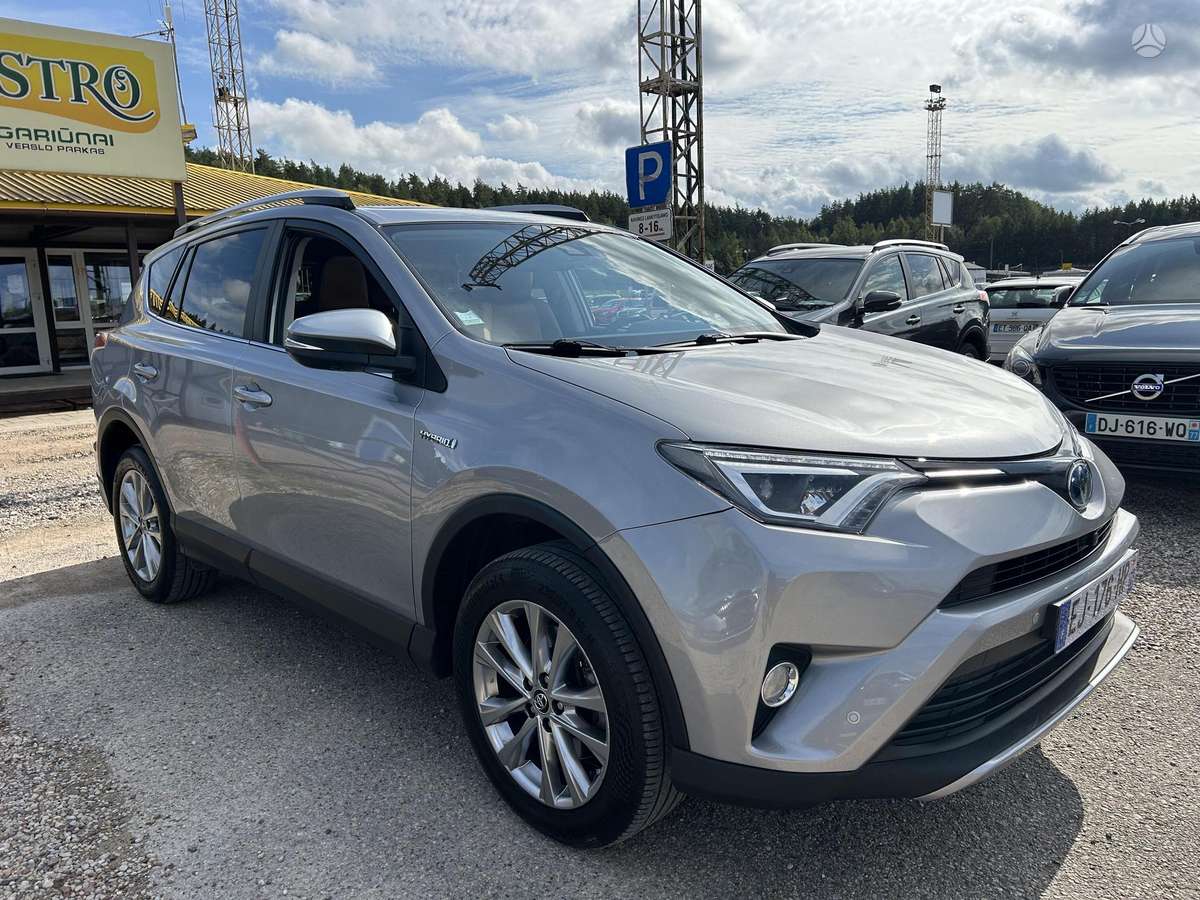 Toyota RAV4 - 3