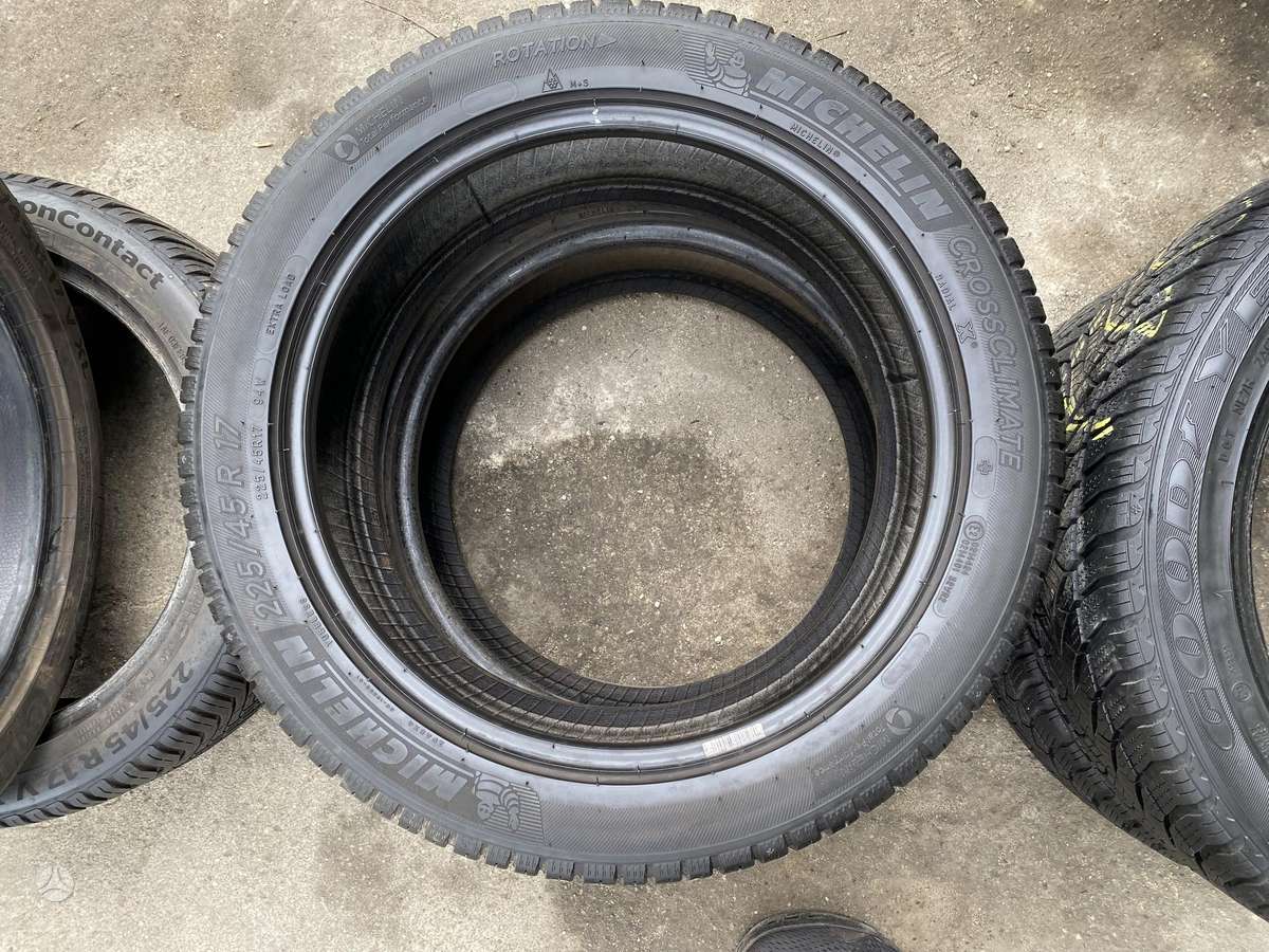 Michelin Cross Climate, всесезонные 225/45 R17