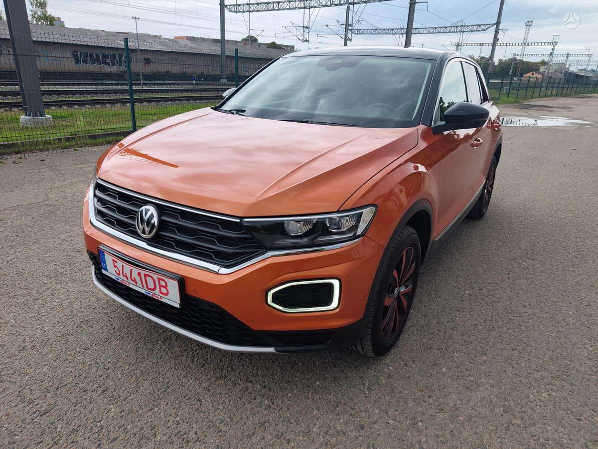 Volkswagen T-Roc - 1