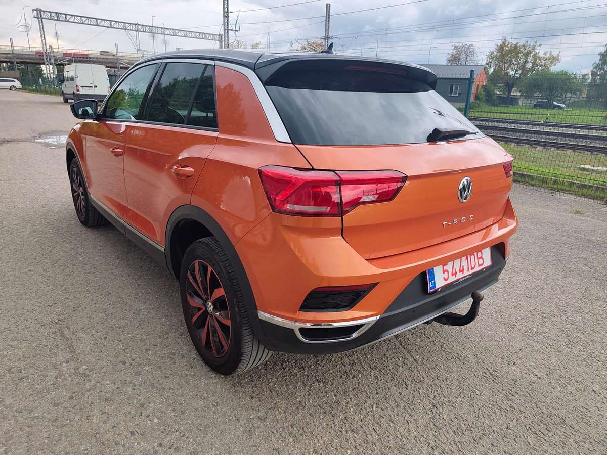 Volkswagen T-Roc - 4