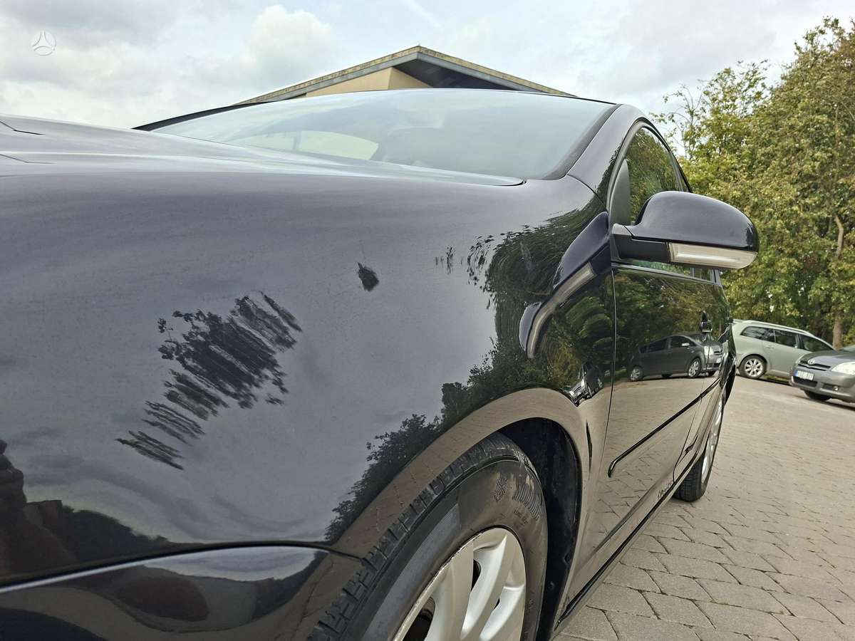 Volkswagen Golf - 9