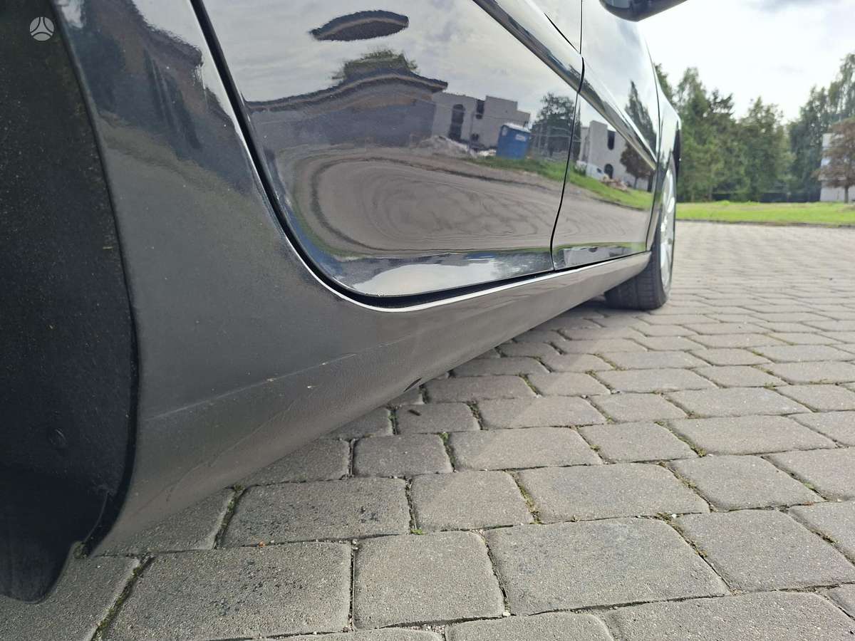 Volkswagen Golf - 11
