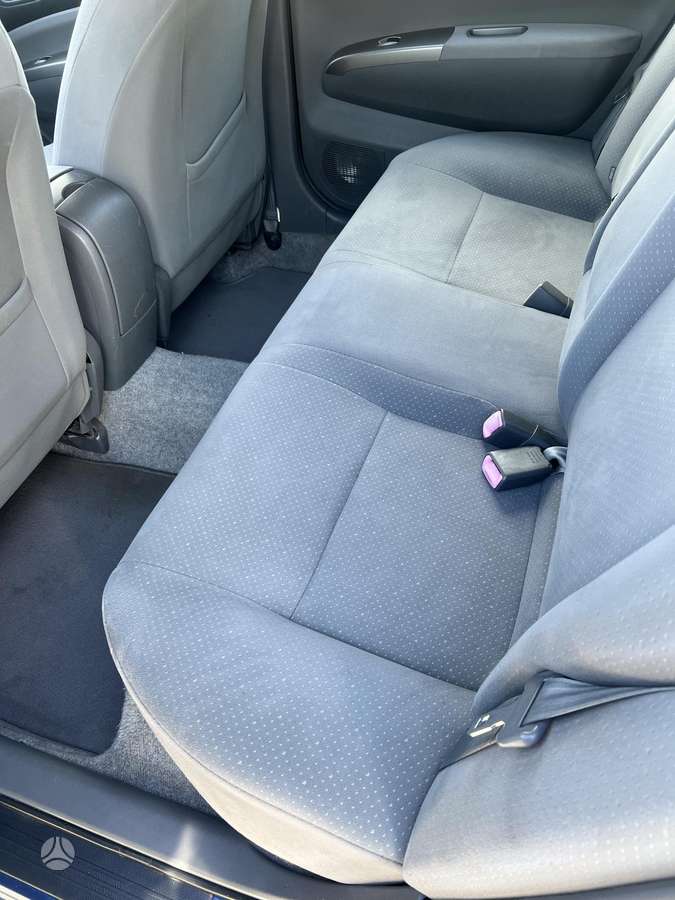 Toyota Prius - 8