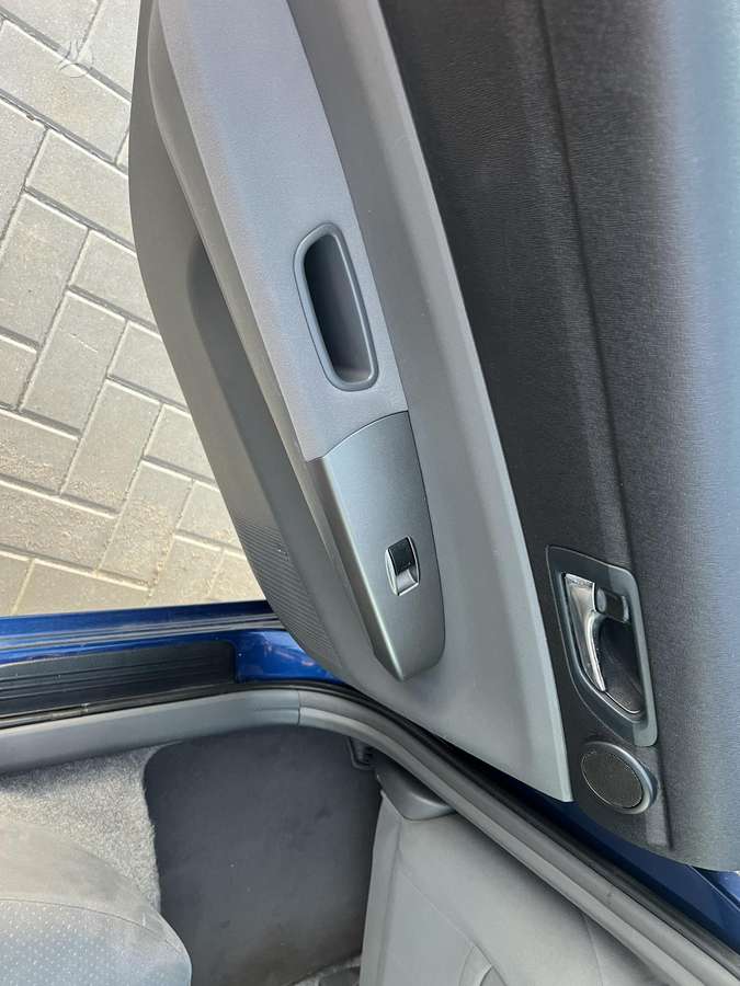 Toyota Prius - 9