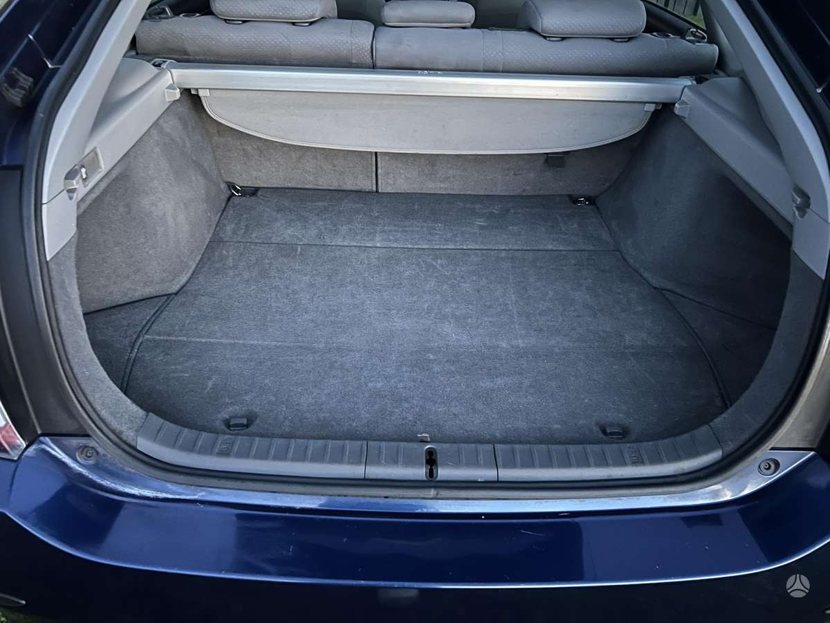 Toyota Prius - 11
