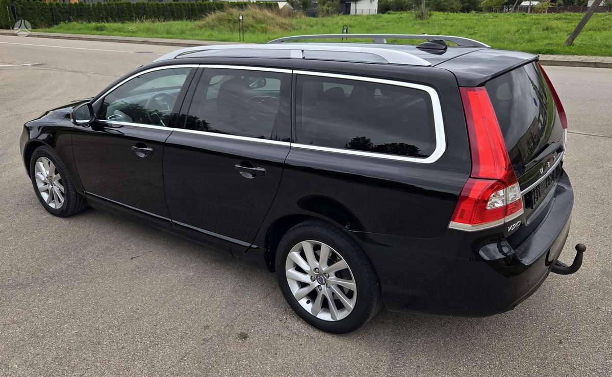 Volvo V70, 2.0 l., Универсал