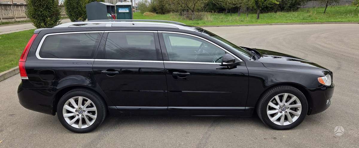 Volvo V70, 2.0 l., wagon