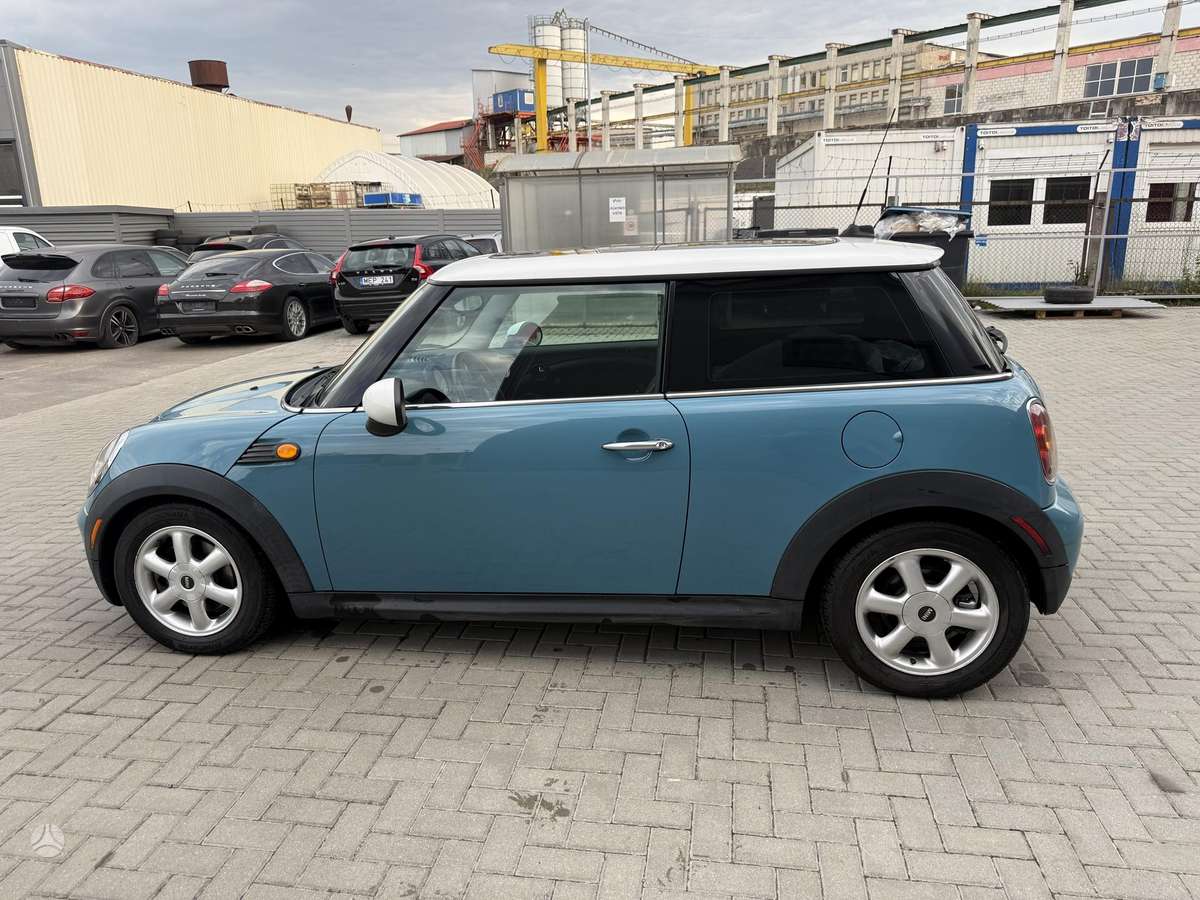 Mini Cooper, 1.6 l., Хэтчбек