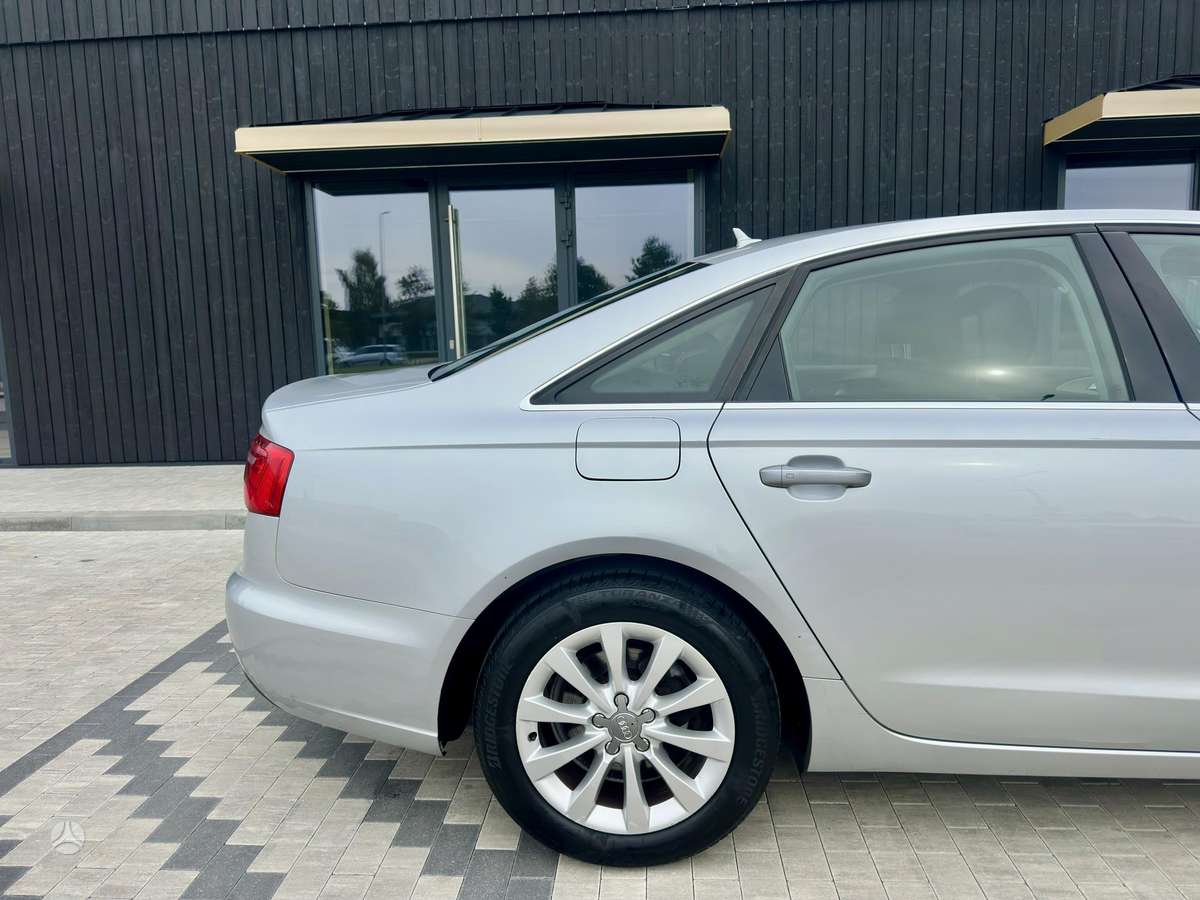 Audi A6, 2.0 l., sedanas