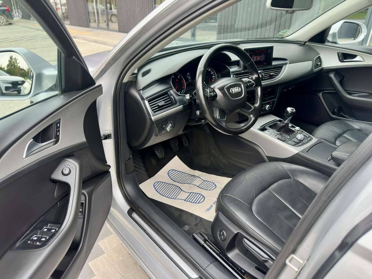 Audi A6, 2.0 l., Седан