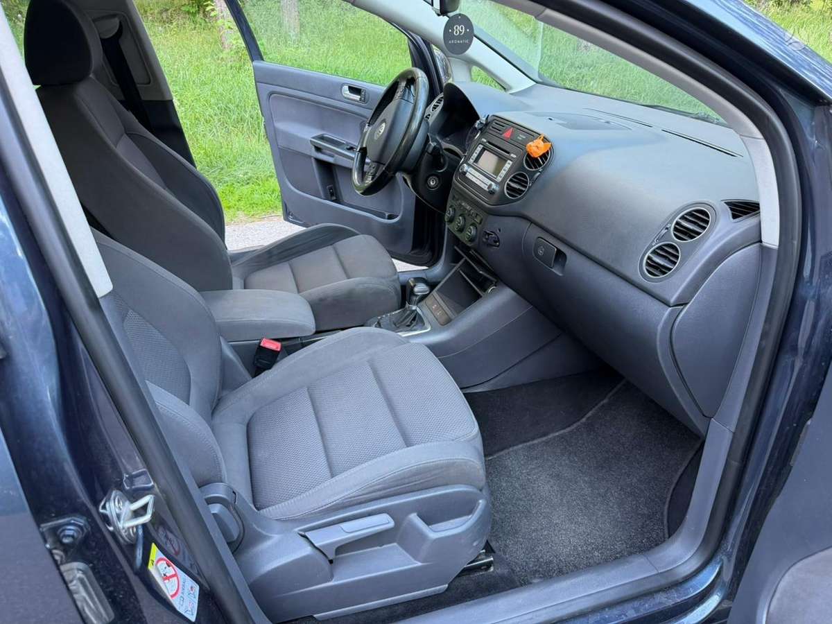Volkswagen Golf Plus - 8