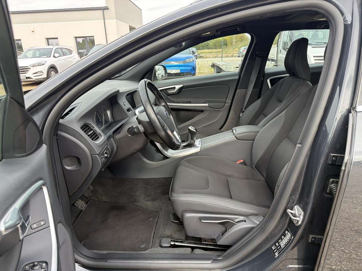 Volvo V60, 2.0 l., wagon