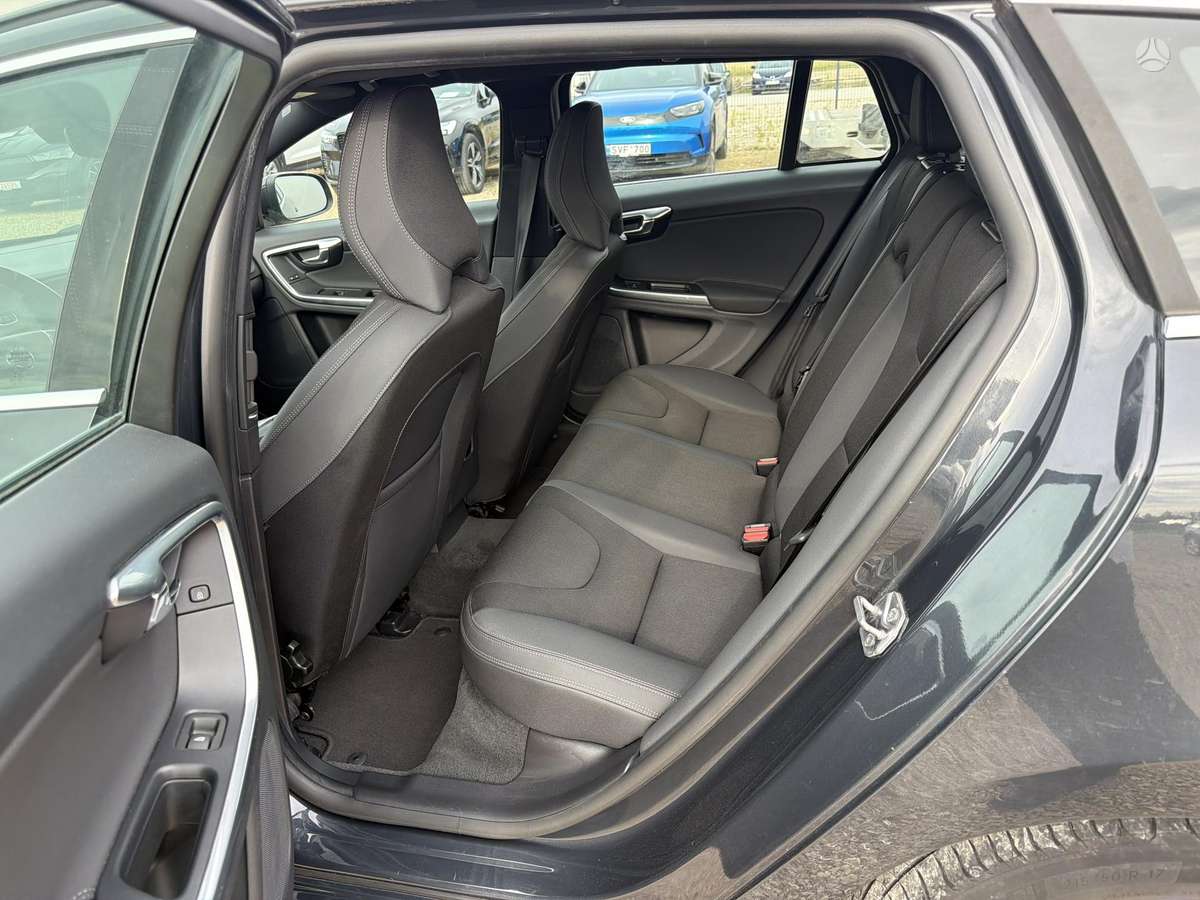 Volvo V60, 2.0 l., wagon