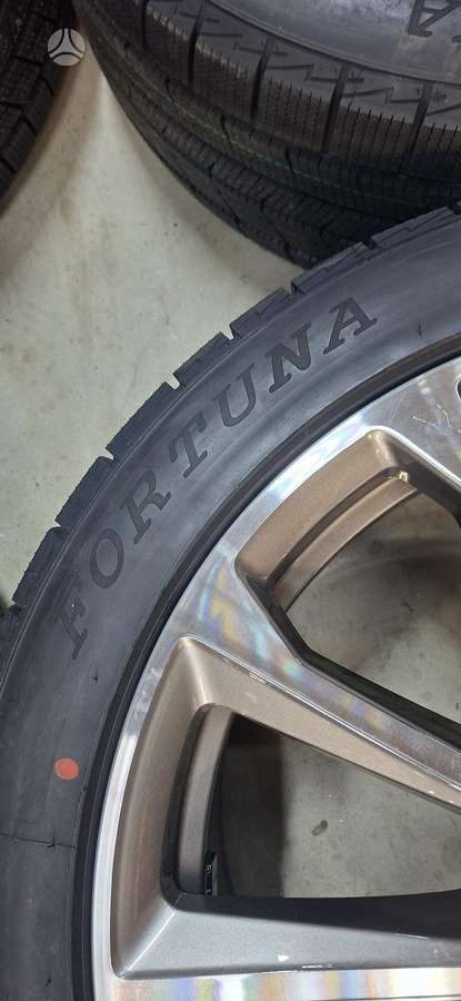 BMW G01-G02, light alloy, R20