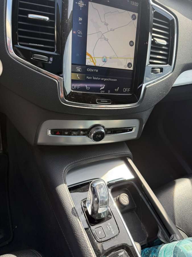 Volvo XC90 - 12