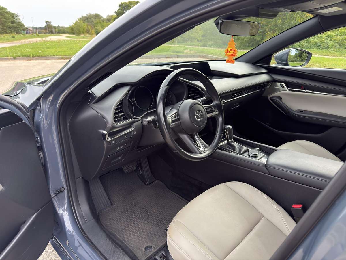 Mazda 3, 2.5 l., hatchback