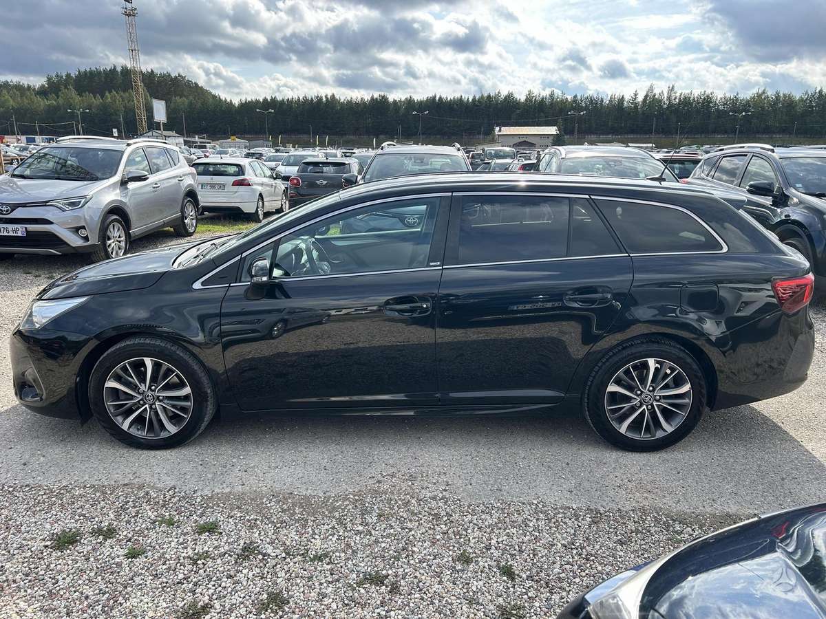 Toyota Avensis - 7