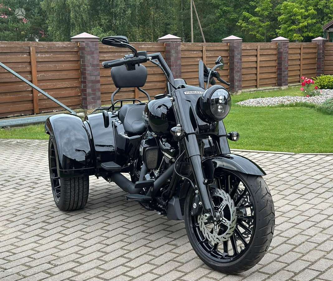 Harley-Davidson FLRT 1868cc, tricikli