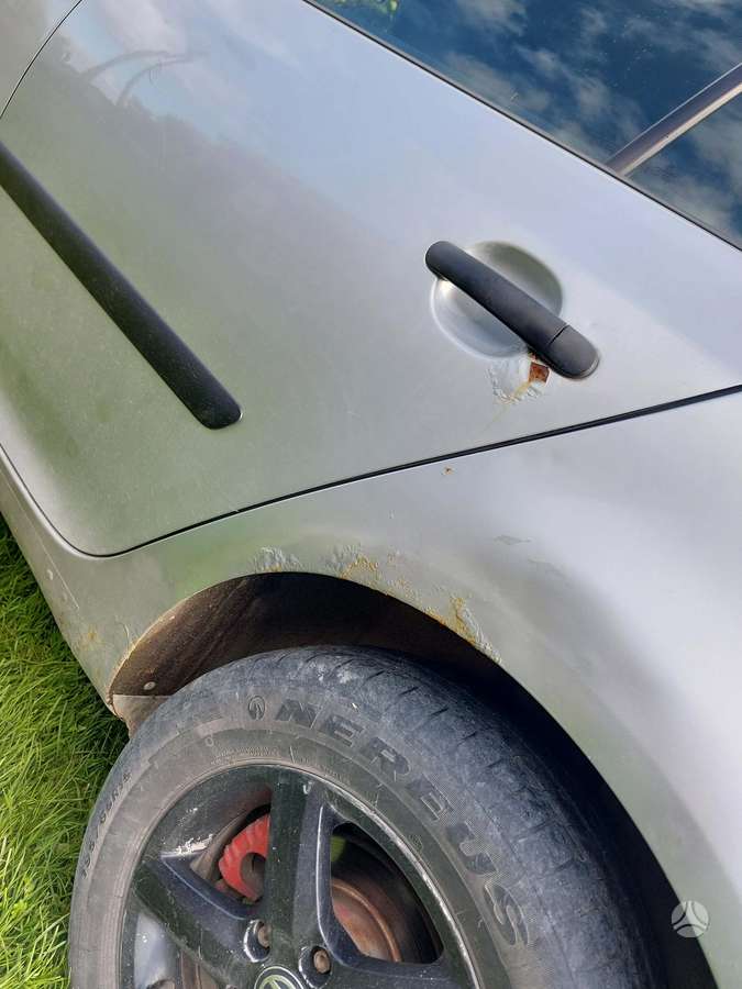 Volkswagen Golf - 12