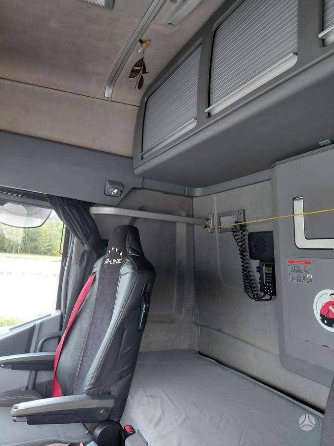 Renault T 520 Maxispace, single sleeper