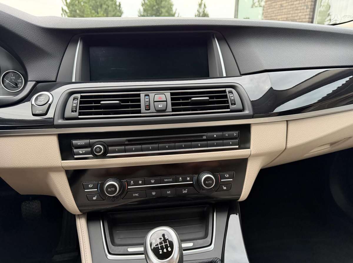 BMW 520, 2.0 l., wagon