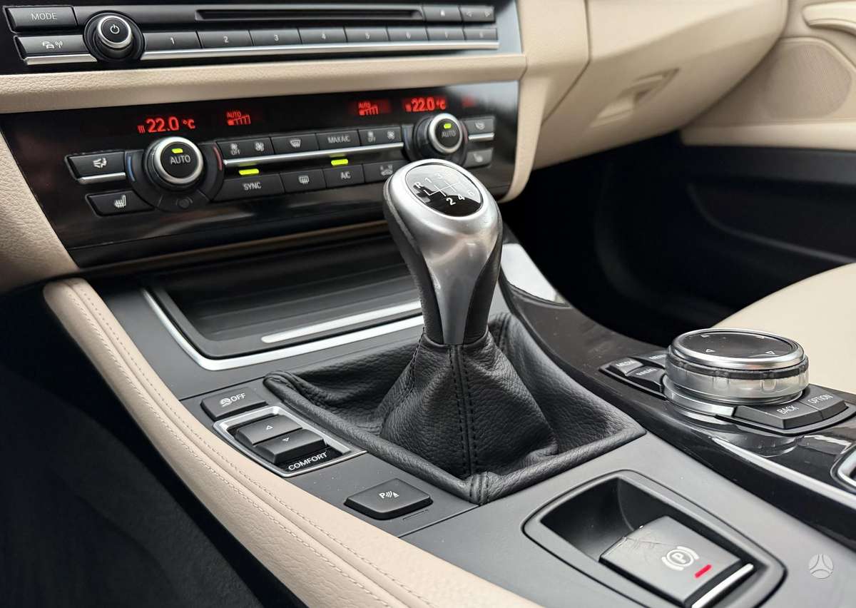 BMW 520, 2.0 l., Универсал