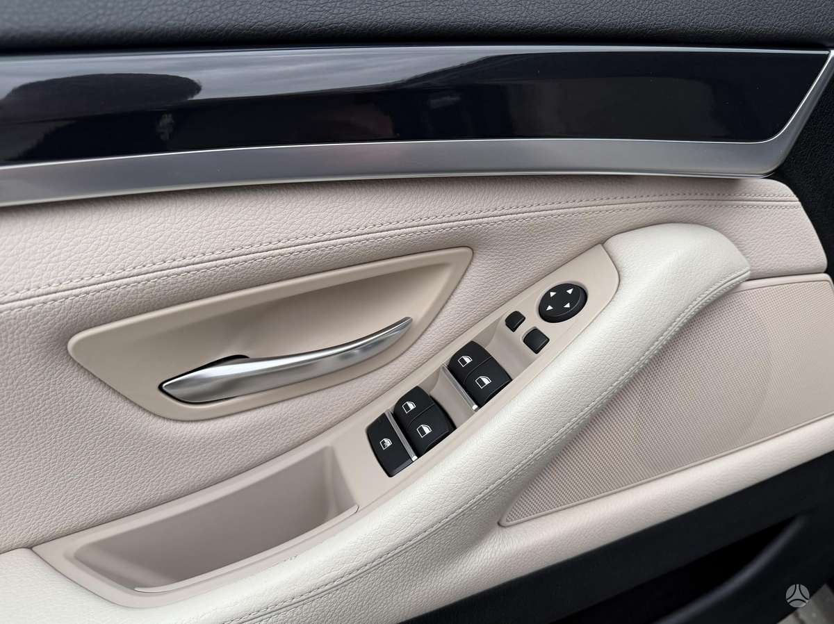 BMW 520, 2.0 l., wagon