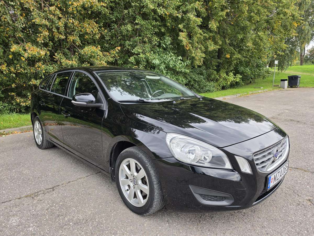 Volvo V60 - 1