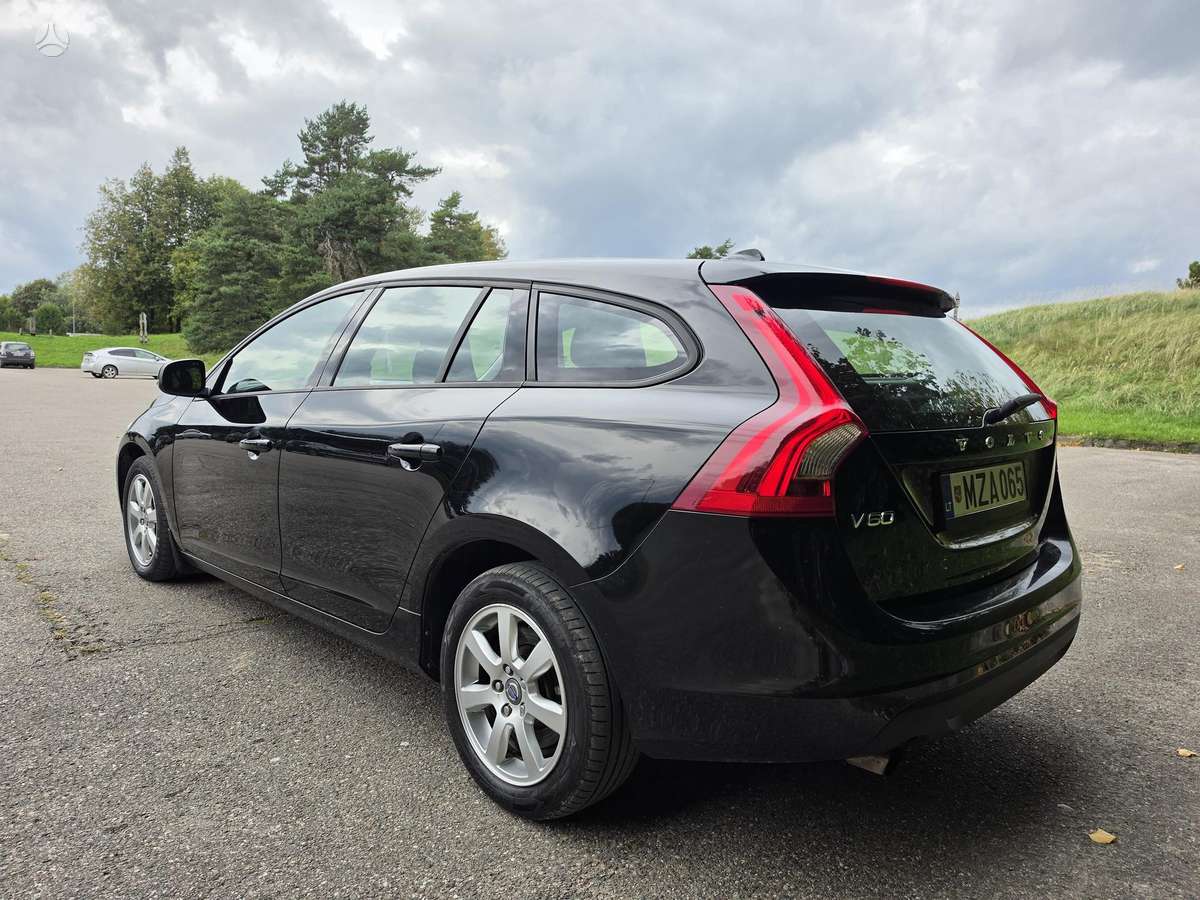 Volvo V60, 1.6 l., Универсал
