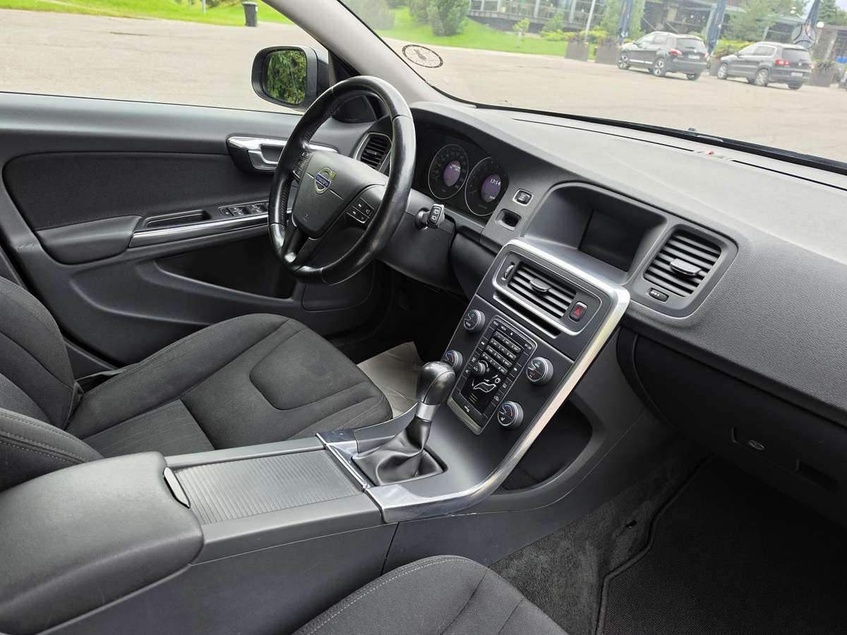 Volvo V60, 1.6 l., Универсал