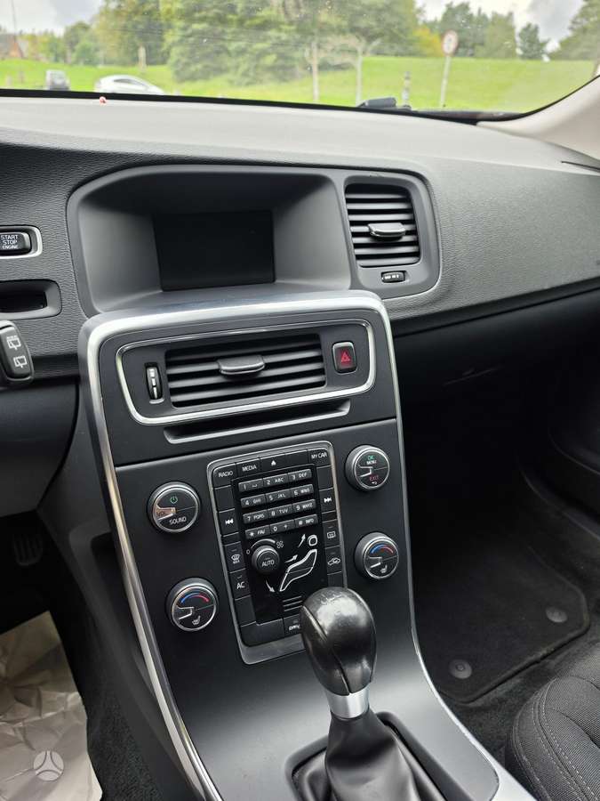 Volvo V60, 1.6 l., Универсал