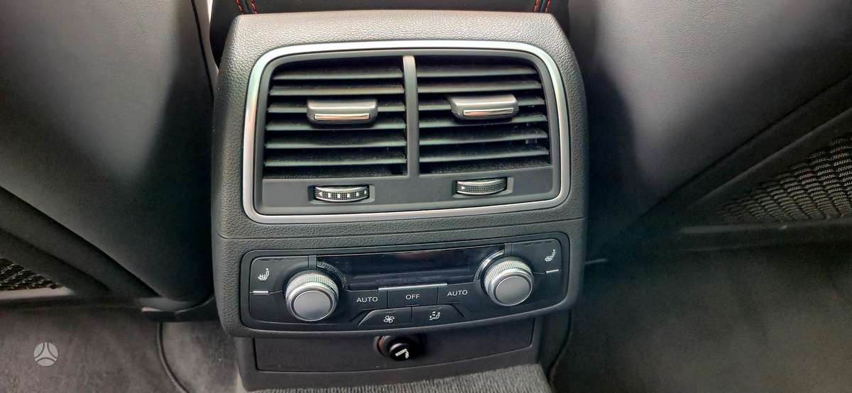 Audi A6, 3.0 l., universalas
